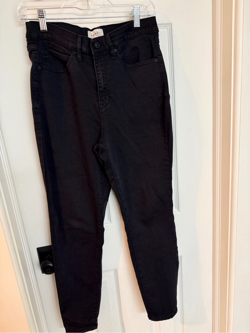Nicole Miller New York Black Skinny Jeans Women’s - Picture 2 of 6